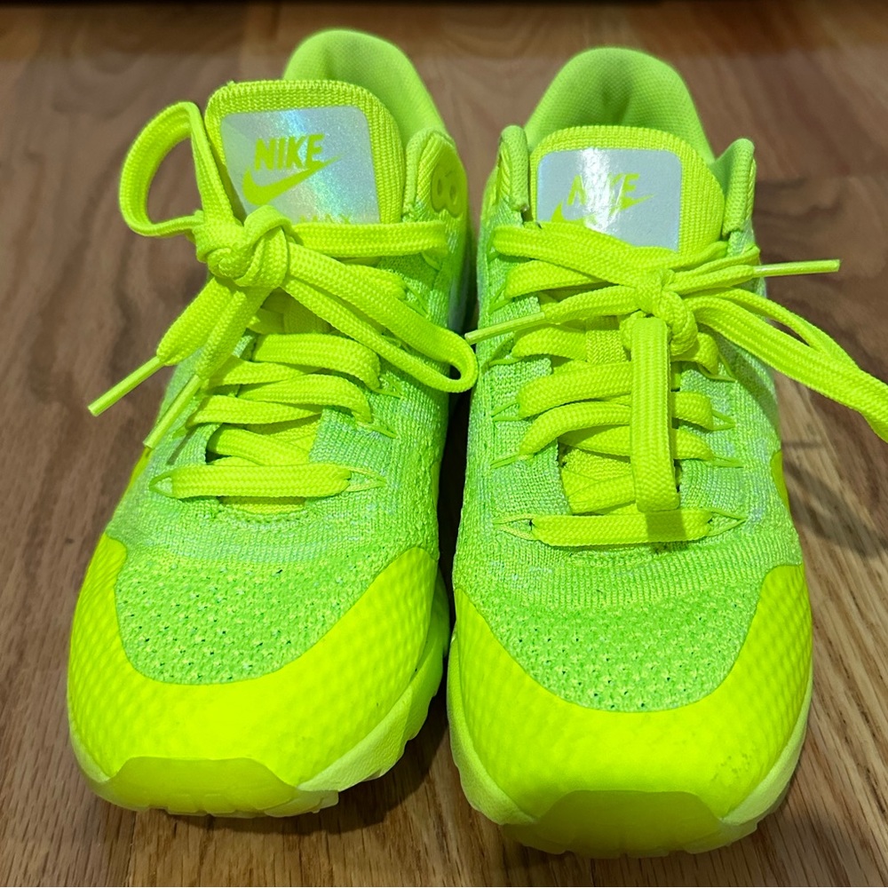 Neon Nike Sneaker
